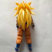 ドラゴンボール 超サイヤ人3 フィギュアライズスタンダード　プラモデル　素組完成品　バンダイ_画像3