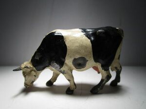 1930～40年代 ヴィンテージ 英国製 草を食む牛のオブジェ (Lead製) ラージサイズ ジオラマ玩具/ミニチュア玩具/古玩具
