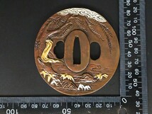 Q7141　刀鍔　大森彦七の図　銅地　絵金銀　日本刀装具　刀剣美術　鍔　つば　鐔　刀鐔　刀の鍔　重さ177G　厚さ5.5MM_画像6