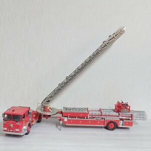 FranklinMint 1/32 SEAGRAVE FIRE ENGINE Aerial Ladder Truck 1965トレーラー はしご車 消防車 アメ車 ダイキャスト フランクリンミント