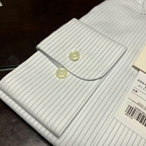 百貨店販売品 BILL CAUSE形態 形態安定 白地×サックスブルーストライプワイシャツ L(40-78) レギュラーカラー 送料無料の画像3
