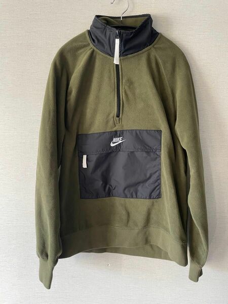 NIKE ナイキ　ハーフジップフリース　スウェット