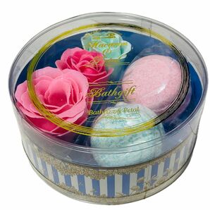 Sweets maison Macaron&PetalとPETIT PARTY TIME Bubble Bath