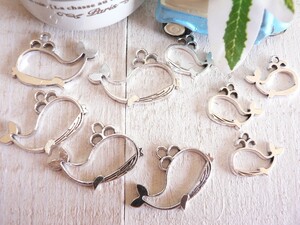 チャーム　クジラ　10個入　くじら　大小　ペンダントヘッド　ファスナートップ　手芸　パーツ　ハンドメイド　材料　　#819