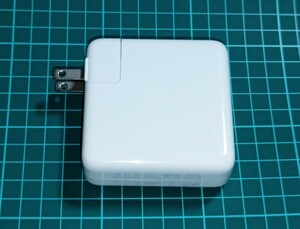 Apple USB-C A1947 61W 　Power Adapter AC アダプタ 充電器/MacBook Pro