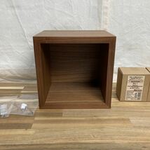 【送料無料】MUJI 無印良品 壁に付けられる家具 箱 1マス ウォールナット/フック　ウォールナット材　2個_画像2