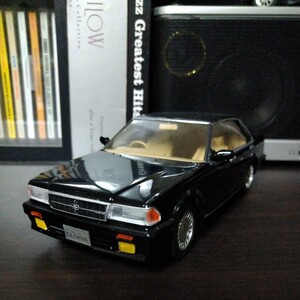 完成品　アオシマ　ニッサン　グロリア　グランツーリスモSV 1987年式