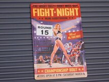 送料\185【FIGHT NIGHT・ラウンドガール】※《エンボスメタルサイン》　アメリカン雑貨　エンボス看板　ブリキ看板　セクシー美女　66_画像2