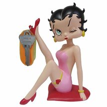 【Betty Boop・ベティちゃん】※《キーハンギング・ピンク服》 品番BB-014　アメリカン雑貨　ボビングヘッド　フィギュア　キースタンド　_画像1