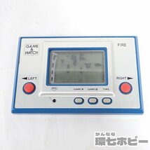 2QM27◆当時物 任天堂 ゲームウォッチ FIRE GAME&WATHC 箱説付 動作OK 現状/昭和レトロ LCD LSIゲーム 送:-/60_画像2