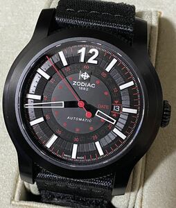 国内店舗購入品　未使用保管品　Zodiac ゾディアック　腕時計 ZMX 07 Swiss Automatic ZO9100 自動巻　精度良好　付属品あり　希少品