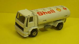 ◆【１００円！！】格安出品『フランス国マジョレット製　Shell石油タンクカー（全長約８センチ）♪♪』
