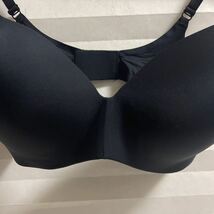 定価1990 新品　UNIQLO ユニクロ　ワイヤレスブラ　（ライト）Wireless Bra（Beaty Light）ブラジャー サイズ　 X L_画像2