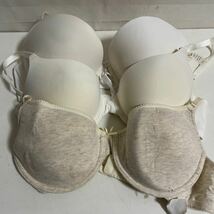 訳あり。　合計3枚。新品　　AMERICAN EAGLE Aerie エアリー。　ブラジャー サイズ 色々。_画像1