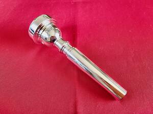 * Yamaha YAMAHA 14B4 trumpet mouthpiece as good as new super popular pattern number shining ... sound color height sound region . blow .... back 3C user also free shipping!*