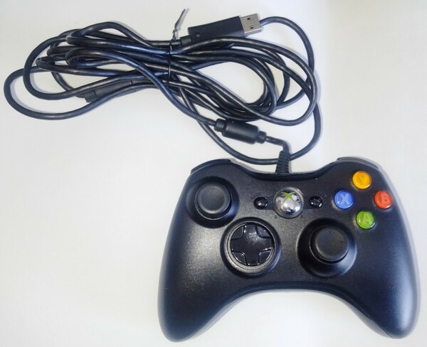 【送料無料】レア Xbox360 純正 有線コントローラー Windows ゲームコントローラ ゲームパッド ブラック
