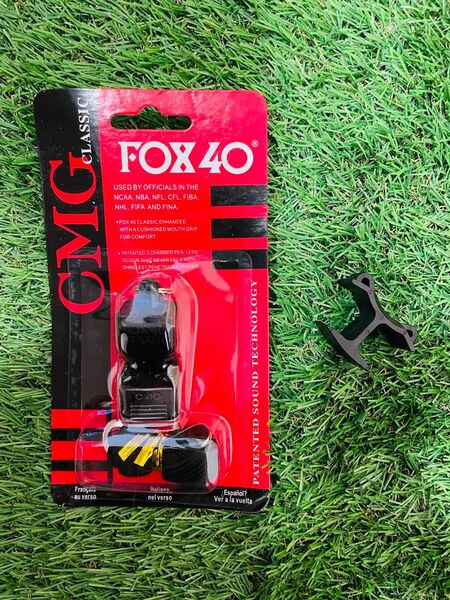 【未使用新品】 サッカー 審判 FOX40 ホイッスル フリップグリップ セット