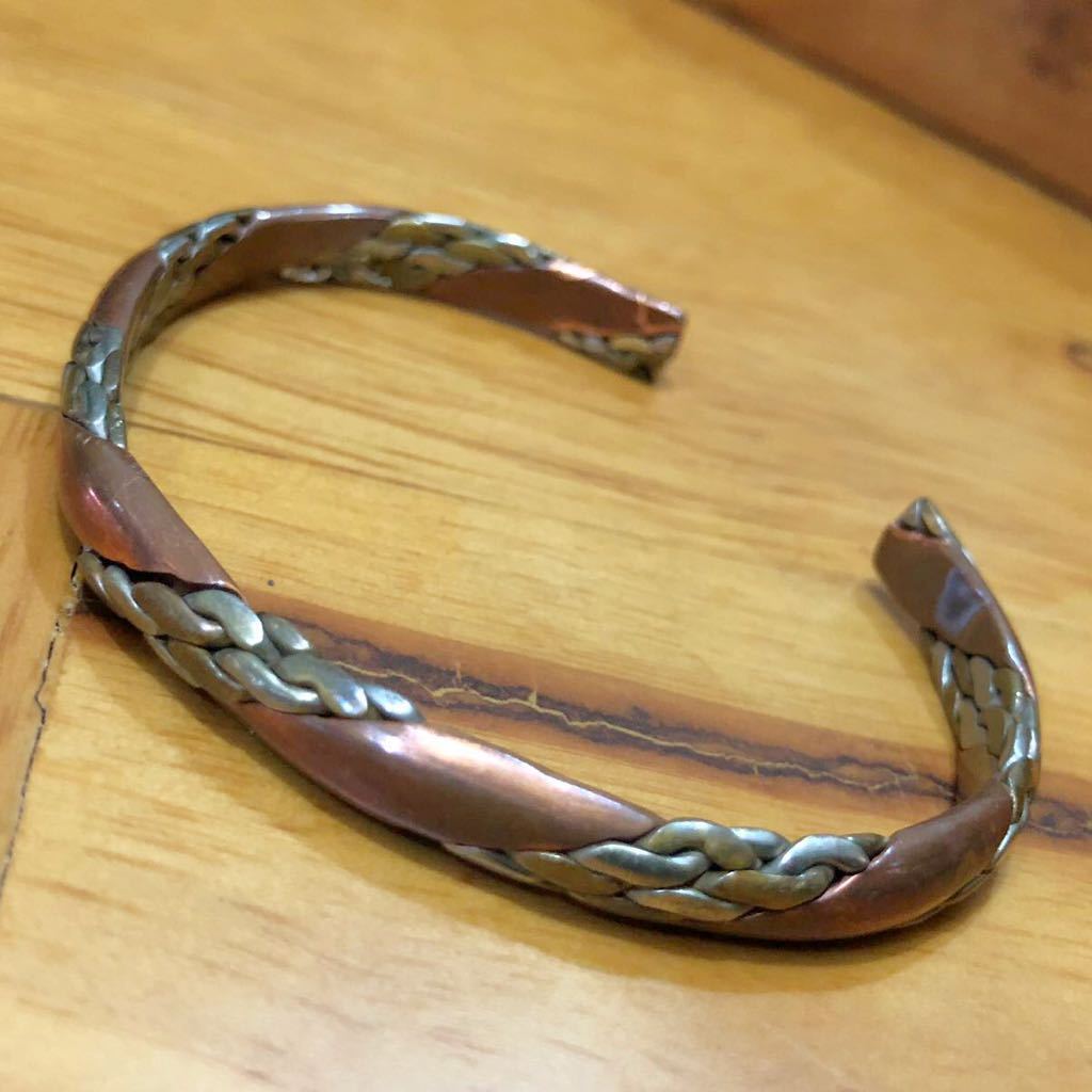 [Immediate decision] Handmade metal bangle bronze bracelet used, bracelet, bangle, bracelet, others