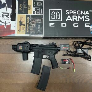 SPECNA ARMS EDGE SA-E18 リポバッテリー　充電器