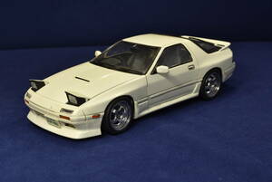 アオシマ1/24 マツダ・サバンナ RX-7(FC) 頭文字D 完成品