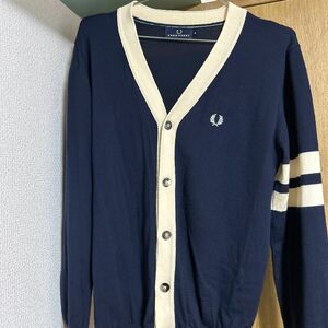 FRED PERRY メンズ　ウールカーディガン　ユニセックス◆Lサイズ ◆カラー　ネイビー×ホワイト