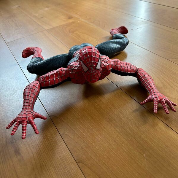 スパイダーマン　フィギュア