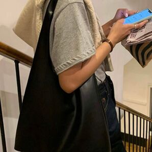 トートバッグ レディース 小さめ ブランドハンドバッグ レディース 高見え 韓国 ショルダーバッグ トートバッグ 社会人バッグ