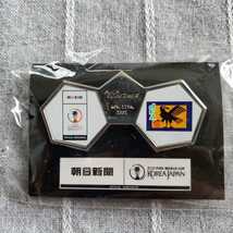 【新品未開封】 2002 FIFA WORLD CUP KOREA JAPAN × 毎日新聞 ピンバッジ ／ ピンズ ピンバッチ ワールドカップ KICK TOGETHER JFA_画像1