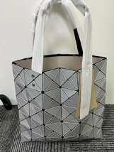 BAO BAO ISSEY MIYAKE バオ バオ イッセイ ミヤケ BAOBAO バオバオ トートバッグ 中古 ■ PVC ■ オフホワイト系 ■TN 1_画像3