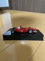 マテル 1/43 フェラーリ F300 M.シューマッハ_画像4