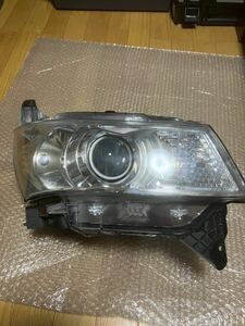 スズキパレット　H２２年　DBA-MK21S　右ヘッドライトAssy（HID)