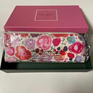 【新品未使用】kate spade ケイトスペード 花柄ペンケース