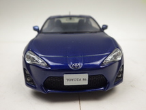 207【S.R】非売・展示品 TOYOTA 86 中期　シャークフィンアンテナ装着車 カラーサンプル サファイアブルー 箱無 香川発_画像2