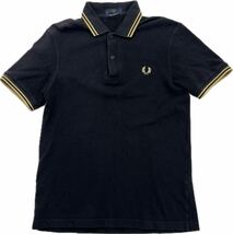 FRED PERRY ☆ イングランド製 ブラック 鹿の子 ポロシャツ 半袖 黒 36 春夏 UK ロック アメカジ 古着 人気 フレッドペリー フレペリ■BM78_画像2