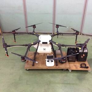 【AH-04660】★送料無料★ 中古美品 DJI 農薬散布用ドローン AGRAS MG-1S ADVANCED MG-1SA バッテリー×2個・充電器付きセット