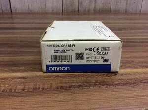 ●【AH-05000】未使用保管品 OMRON オムロン 小形電磁ロック・セーフティドアスイッチ D4NL-1DFA-BS-F2【レターパックプラス可】