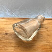味の道　レトロ瓶　ガラス瓶　薬瓶　バチ瓶　味の素　昭和レトロ 気泡_画像8