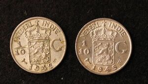 オランダ領東インド 1/10グルデン銀貨（1942,45）2枚セット！[E3005]コイン、蘭印、インドネシア