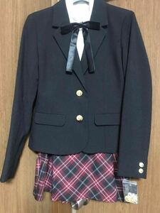 新品未使用　フォーマルスーツ 5点セット　卒業式 入学式　女子 スーツ 制服 リボン スカート　ブレザー ブラウス　ワッペン　