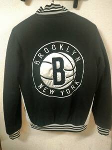 ★ 美品！ JH Design (ジェイエイチデザイン) 　Brooklyn (ブルックリン) Nets (ネッツ) リバーシブル スタジャン サイズ L 位