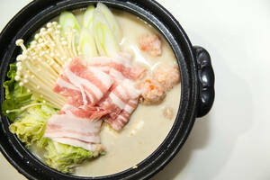 【即決】寒い冬の料理 「豚肉の豆乳鍋」の写真 当方撮影写真 相互評価 24時間以内に対応 1円