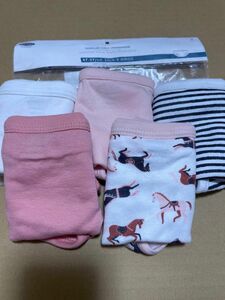 新品　未使用　女の子　パンツ　5枚セット　オールドネイビー　4歳から5歳