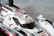 ● 1/43 アウディ 〓 R18 e-tron クワトロ 2013年 ルマン24時間 優勝車 #2 〓 AUDI_画像7