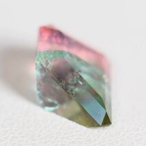 【魅力的なカラー】『天然パーティーカラートルマリン』3.72ct モザンビーク産 ルース 色石 裸石 宝石【4188】_画像4