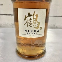 ■大阪府内のみ発送■未開栓■古酒■ニッカ NIKKA 鶴　スリムボトル　金文字 700ml 43% 重量1400g ※液漏れあり_画像3