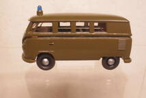 BREKINA Art. 3163 VW T1b Kombi [Feldjager］ (235) _画像4