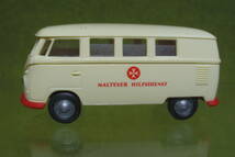 BREKINA Art. 31501 VW T1b Kombi （Malteser Hilfsdienst） (651) ジャンク品_画像3