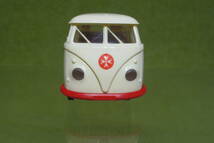 BREKINA Art. 31501 VW T1b Kombi （Malteser Hilfsdienst） (651) ジャンク品_画像4