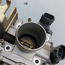 H15年式 スズキ キャリィトラック DA63T 純正 スロットルボディ 13400−67H01 MIKUNI ミクニ ISCV センサー付 K6A_画像7