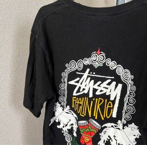 ストゥーシー tシャツ